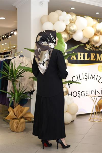 Kuşaklı Gofre Elbise  Siyah